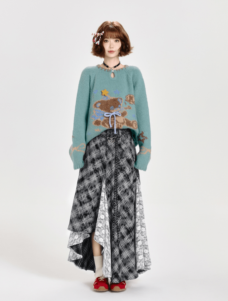 Retro Bear Graphic Handcrafted Round Neck Knit Sweater - COPPING THREADS - CT Select