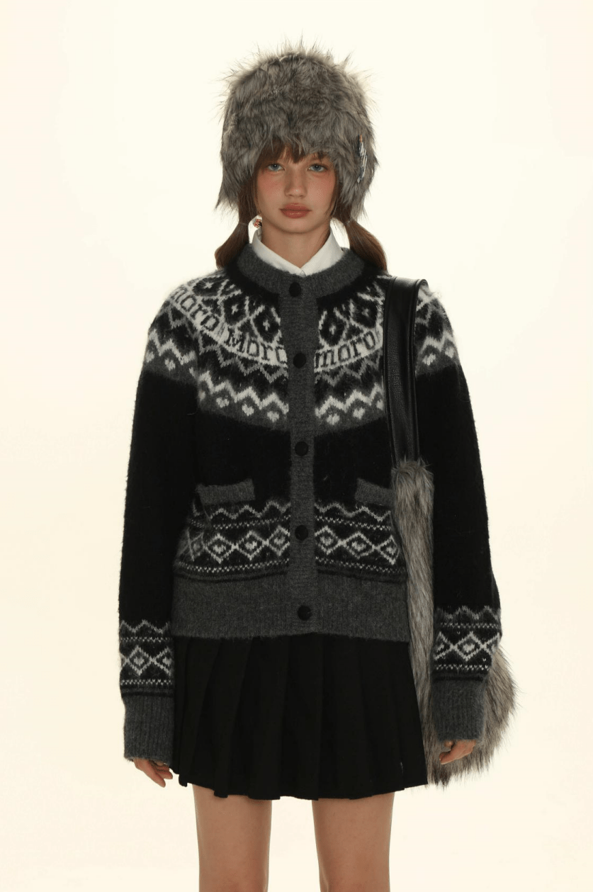 Retro Fair Isle Black White Stripe Contrast Knit Sweater - COPPING THREADS - MOROMORO Hauptbild