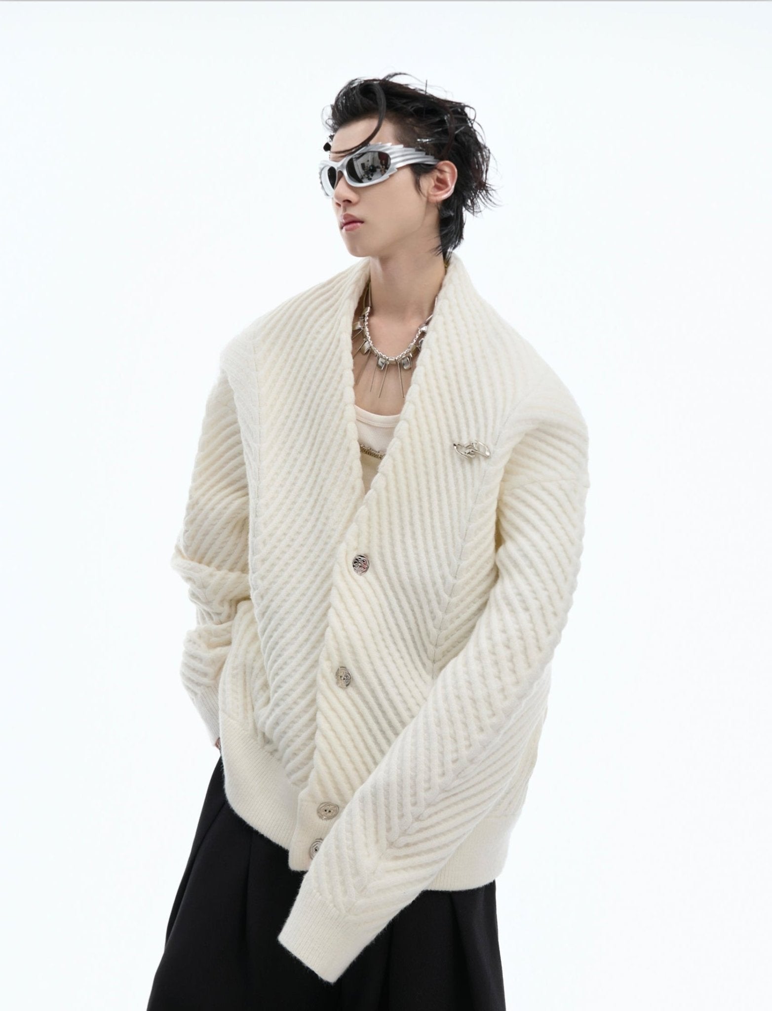 Gerippter Retro-Pullover mit V-Ausschnitt Zweitbild