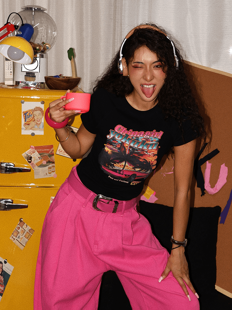 Retro Sunset Car Print Fitted Tee - COPPING THREADS - Yokuku