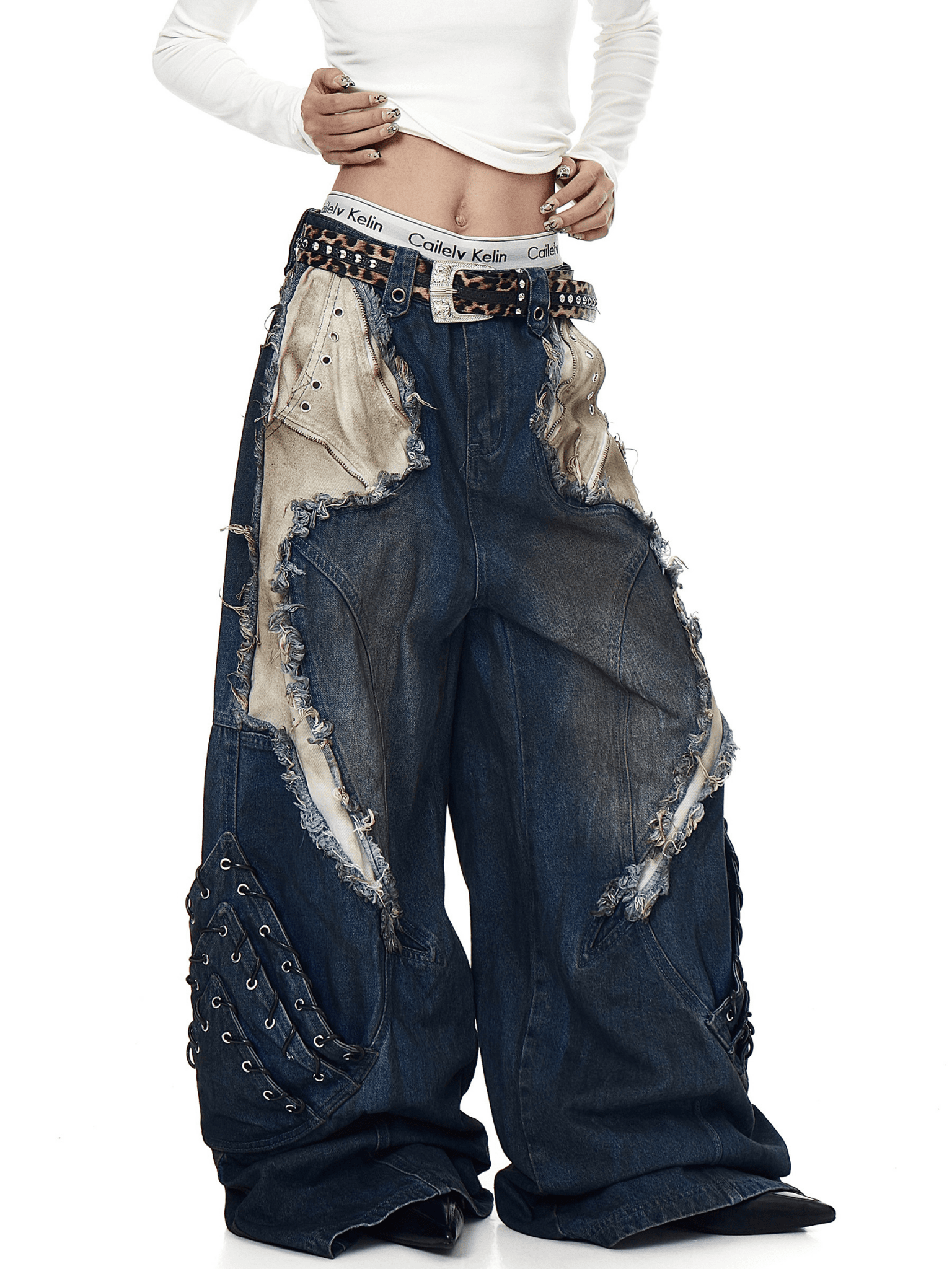 Rip Panels & Studs Distressed Wide Leg Jeans Secondary image