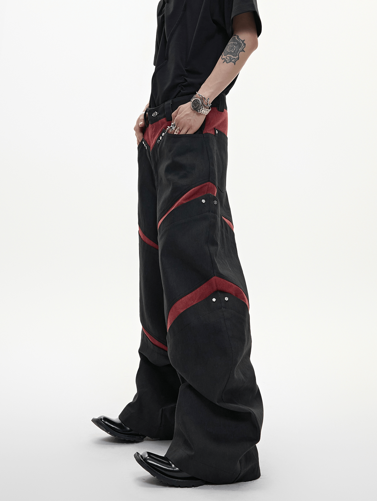 Rivet Accents Multi - Panel Wide - Leg Cargo Pants - COPPING THREADS - ArguE CulturE