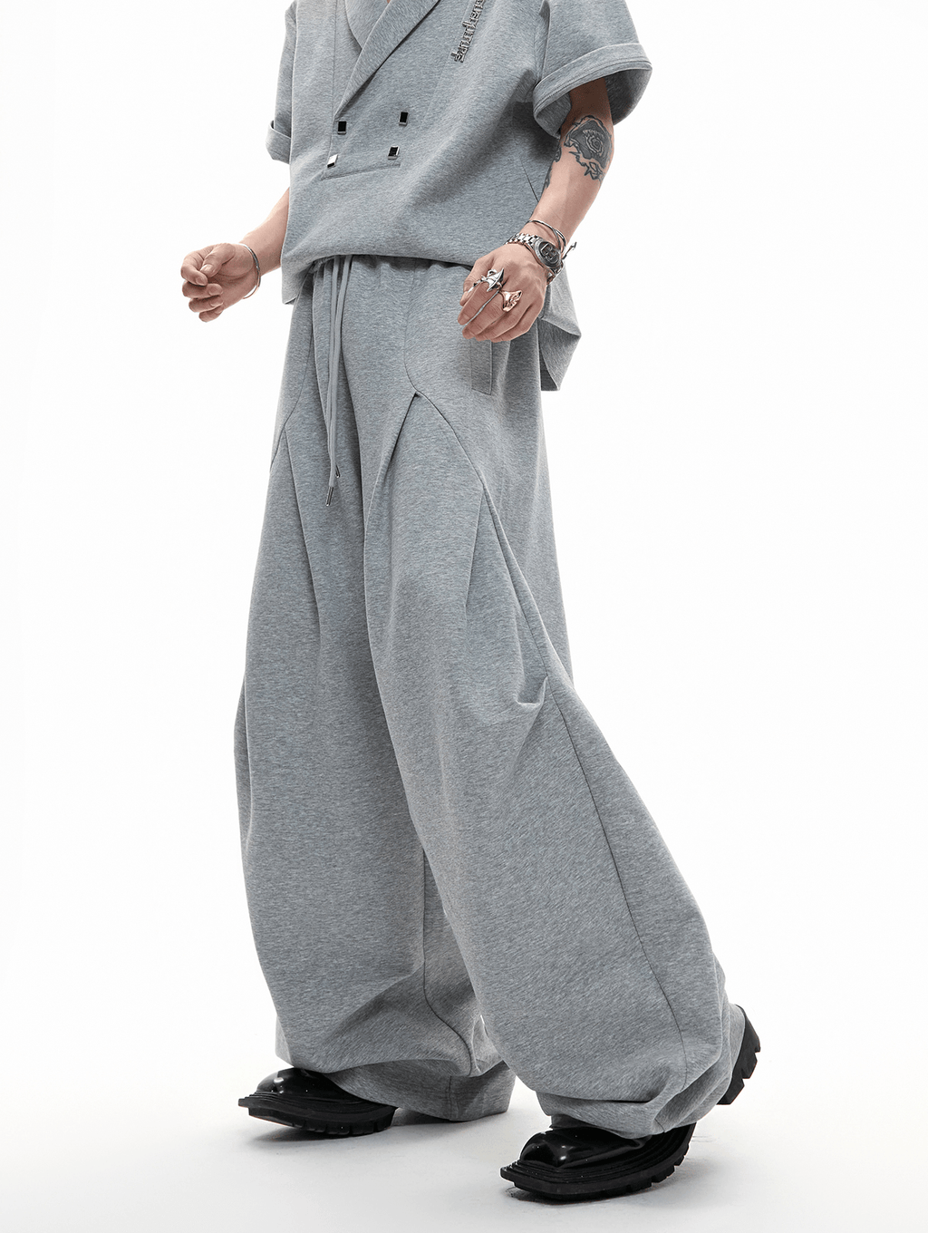 Sculpted Pleated Trousers - COPPING THREADS - ArguE CulturE