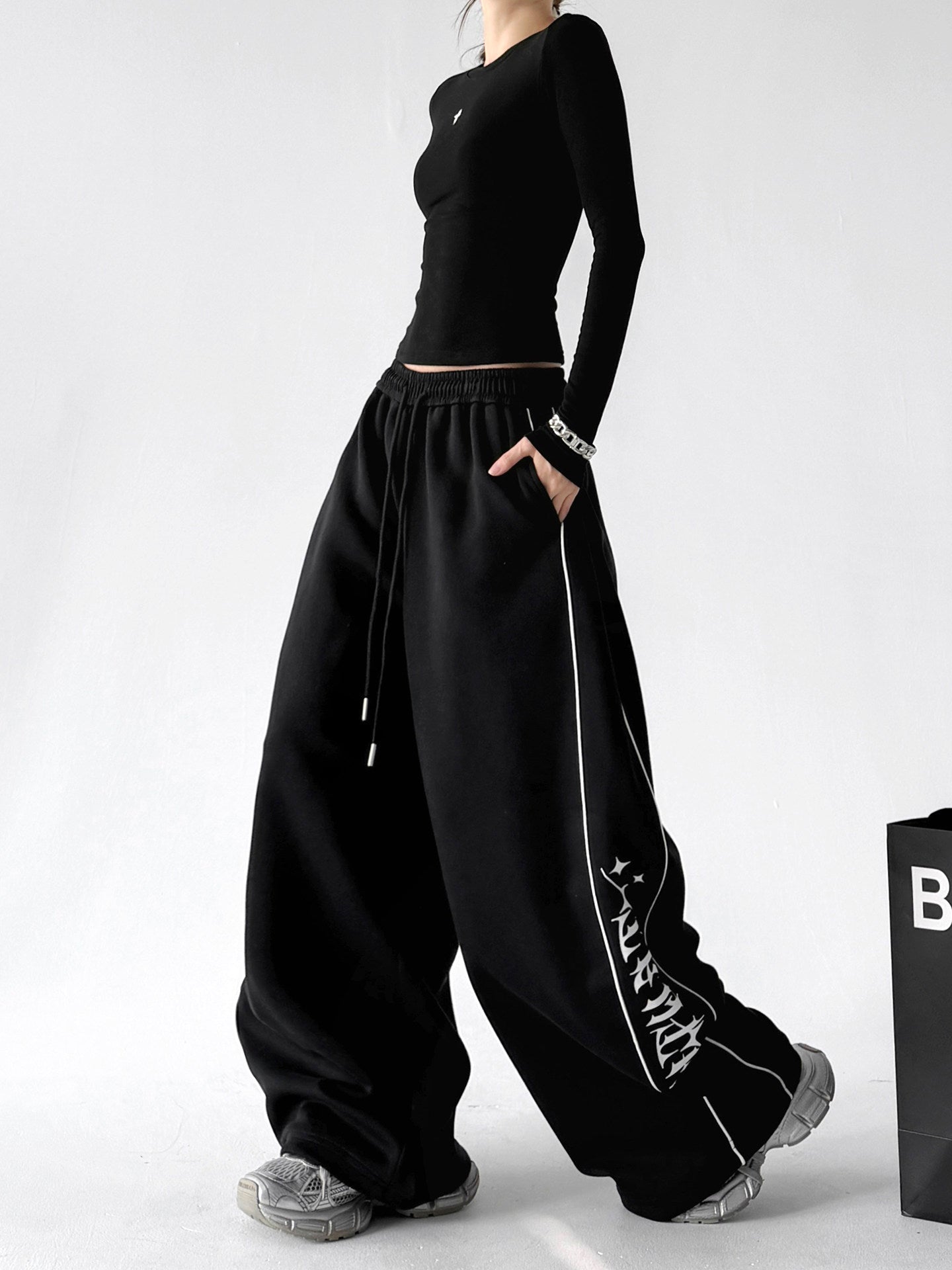 Side-Graphic Balloon Sweatpants - CT6258 - COPPING THREADS - CT ORIGINALS