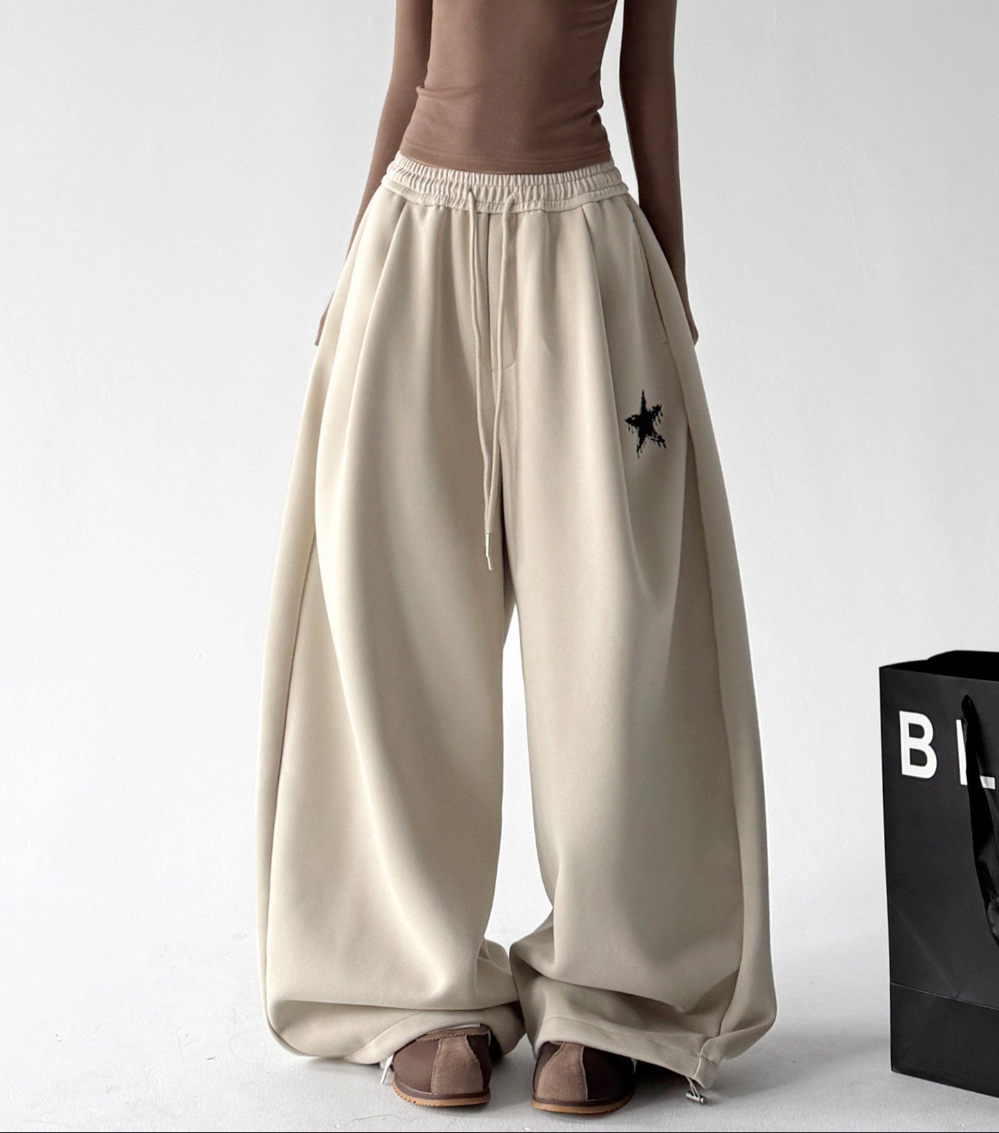 Star-Embroidered Balloon Sweatpants - CT6634 - COPPING THREADS - CT ORIGINALS