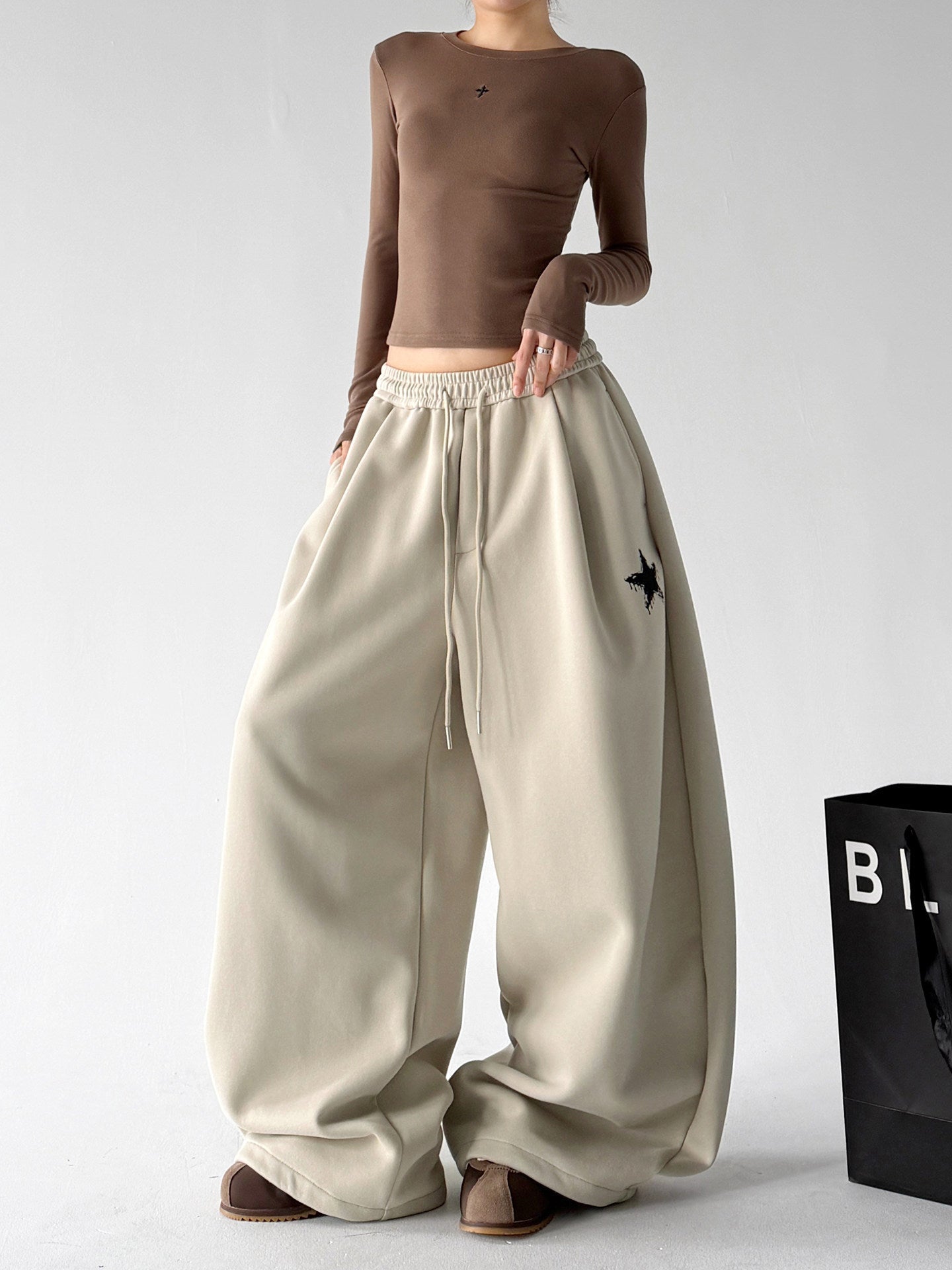 Star-Embroidered Balloon Sweatpants - CT6634 - COPPING THREADS - CT ORIGINALS