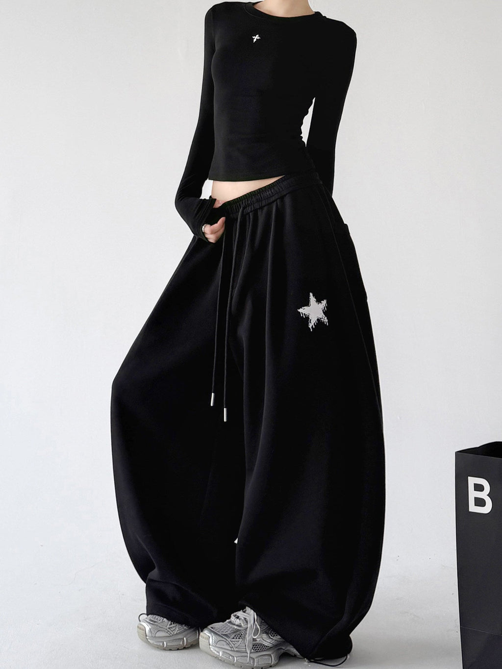 Star-Embroidered Balloon Sweatpants - CT6634 - COPPING THREADS - CT ORIGINALS