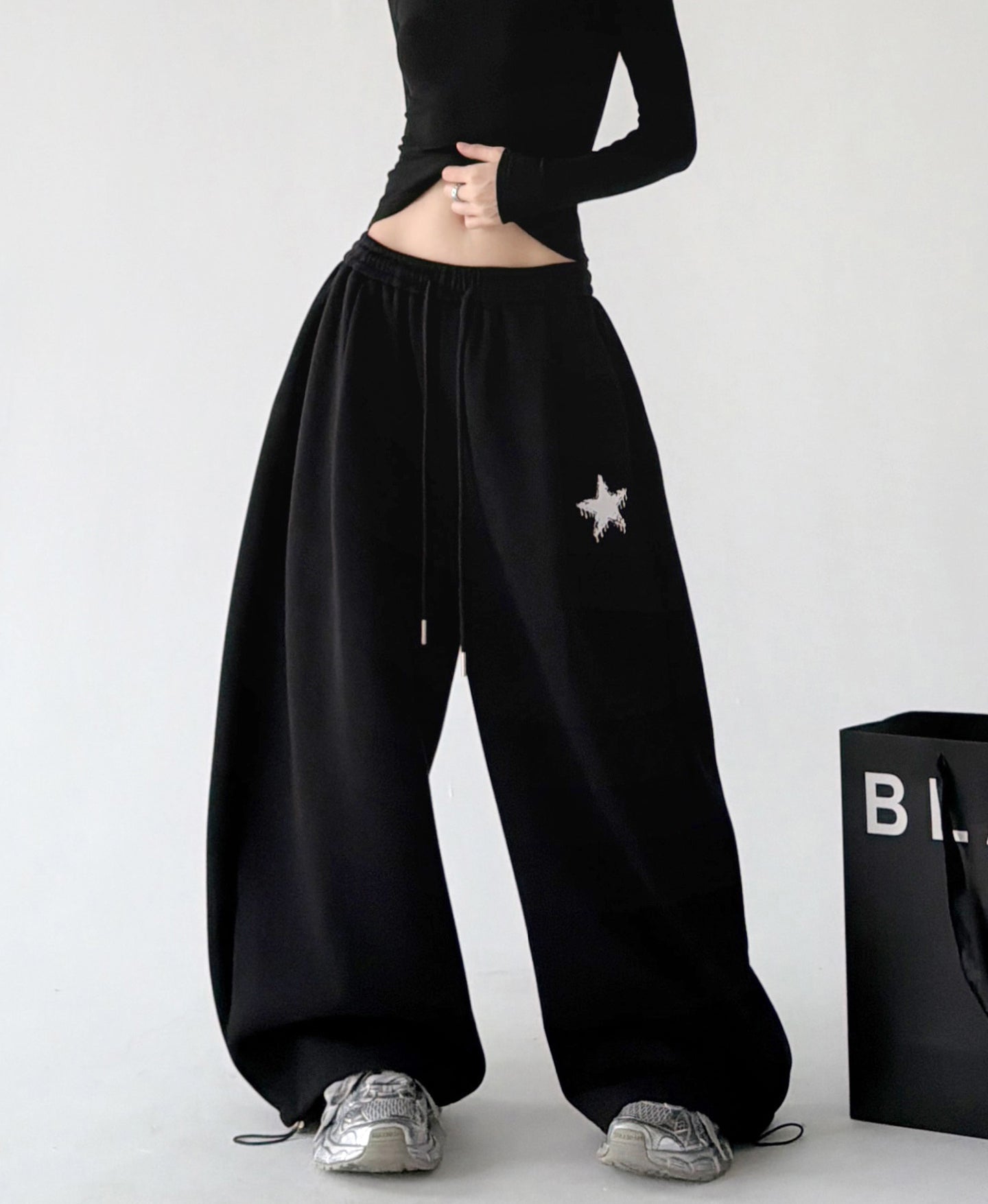 Star-Embroidered Balloon Sweatpants - CT6634 - COPPING THREADS - CT ORIGINALS
