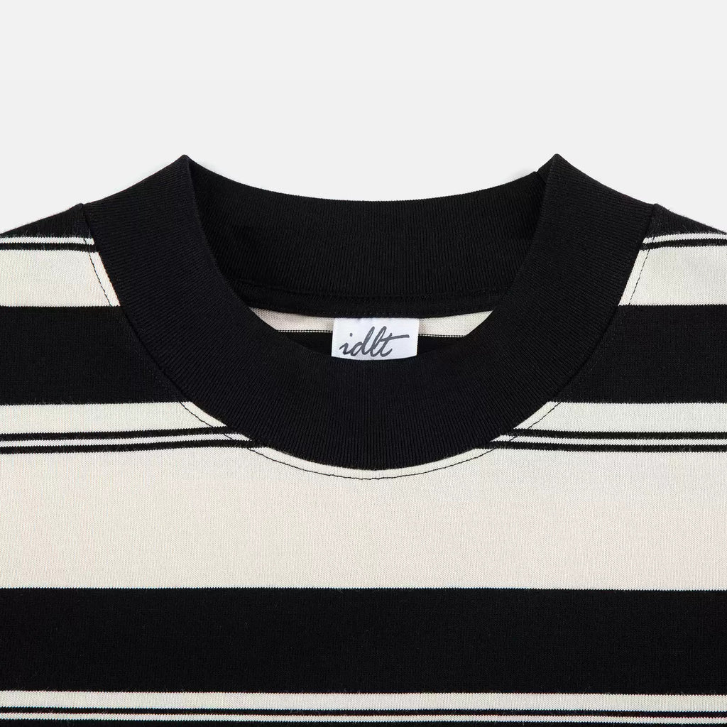 IDLT striped T-shirt, black collar close-up.