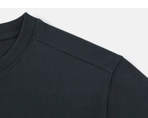 IDLT long sleeve T-shirt, black shoulder seam.