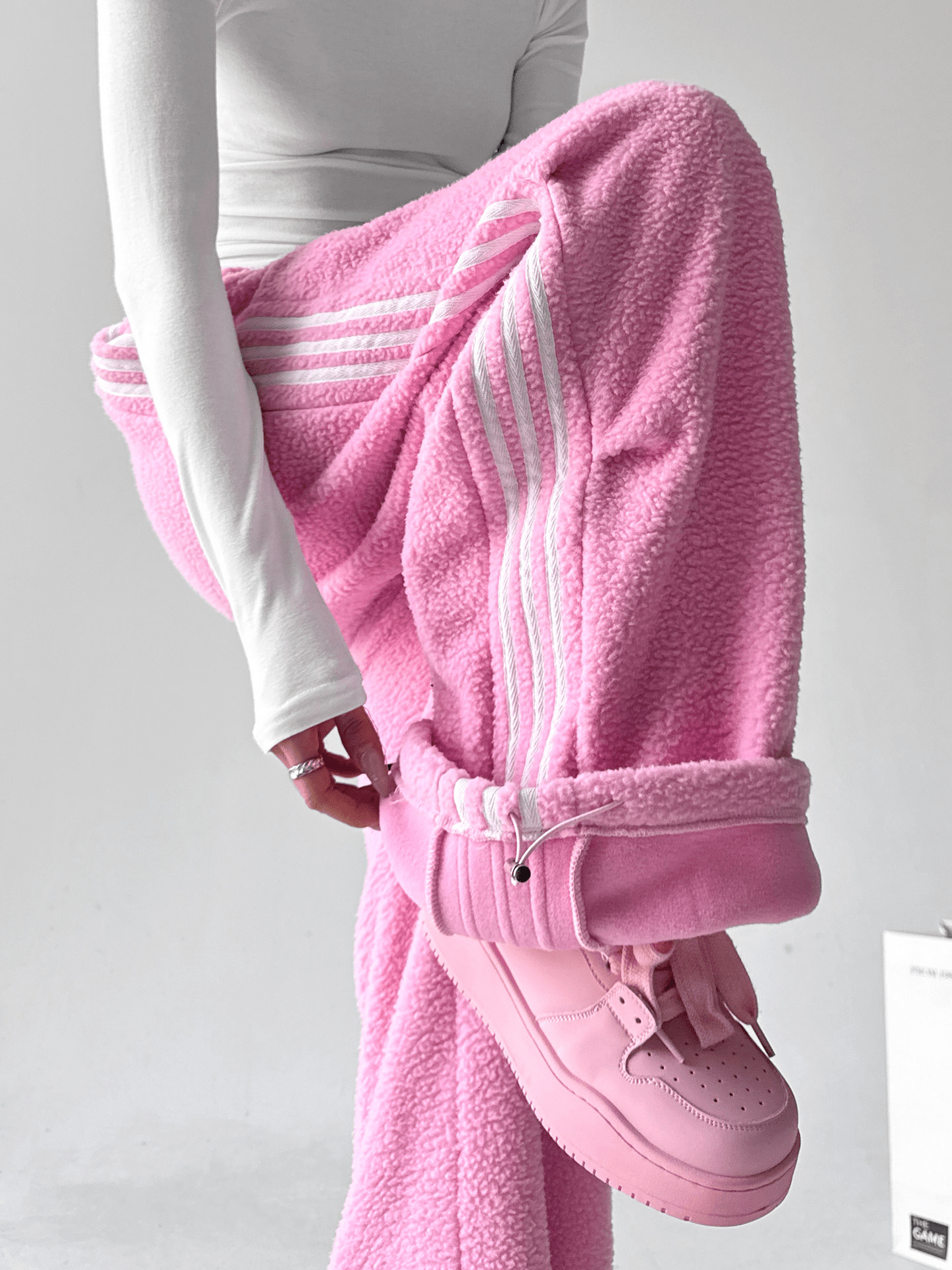 Three - Stripe Sherpa Fleece Sweatpants - COPPING THREADS - CT Select