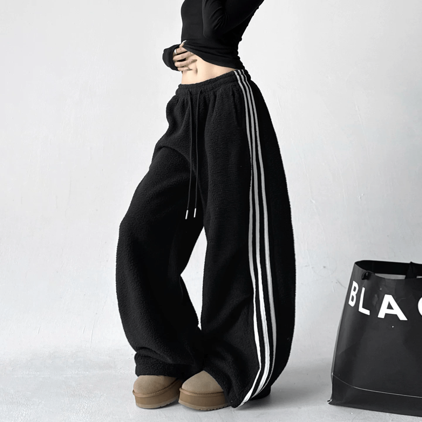 Three - Stripe Sherpa Fleece Sweatpants - COPPING THREADS - CT Select