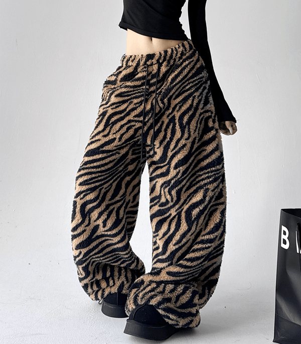 Tiger Print Fleece Wide - Leg Pants - COPPING THREADS - CT Select