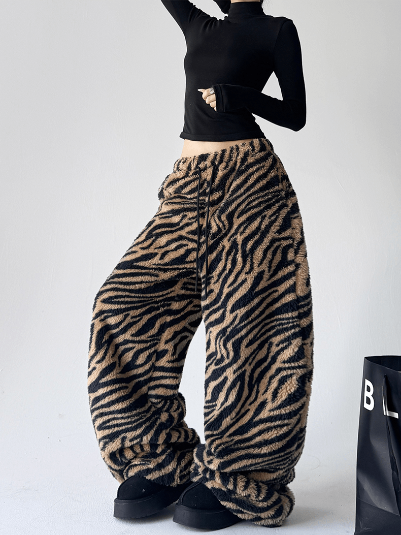 Tiger Print Fleece Wide - Leg Pants - COPPING THREADS - CT Select