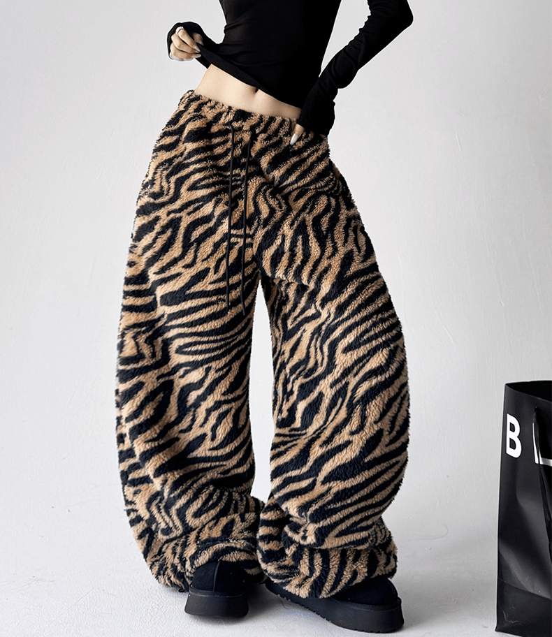 Tiger Print Fleece Wide - Leg Pants - COPPING THREADS - CT Select