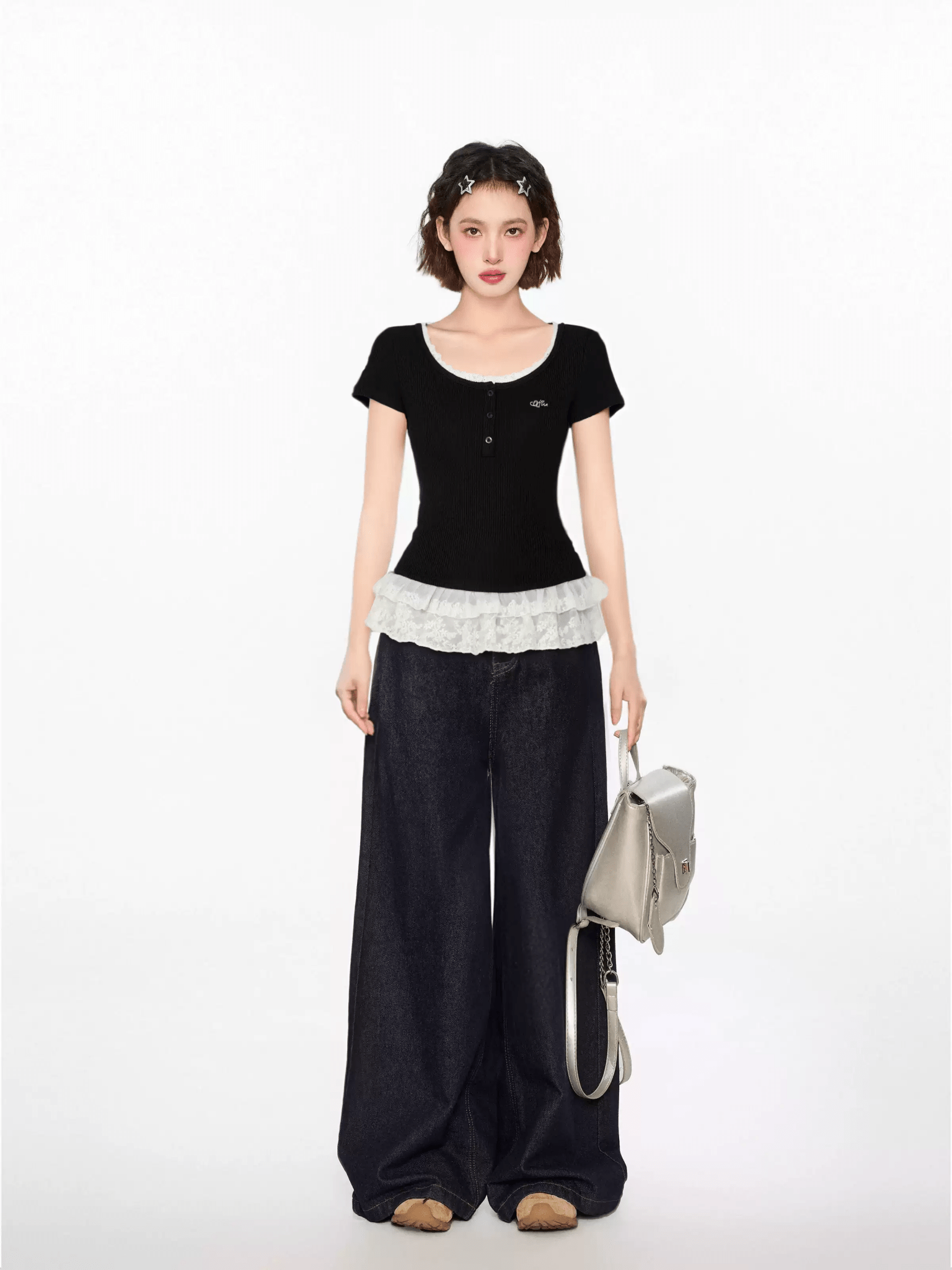 Crop Top aus Strick mit U-Ausschnitt und Spitzenbesatz Zweitbild