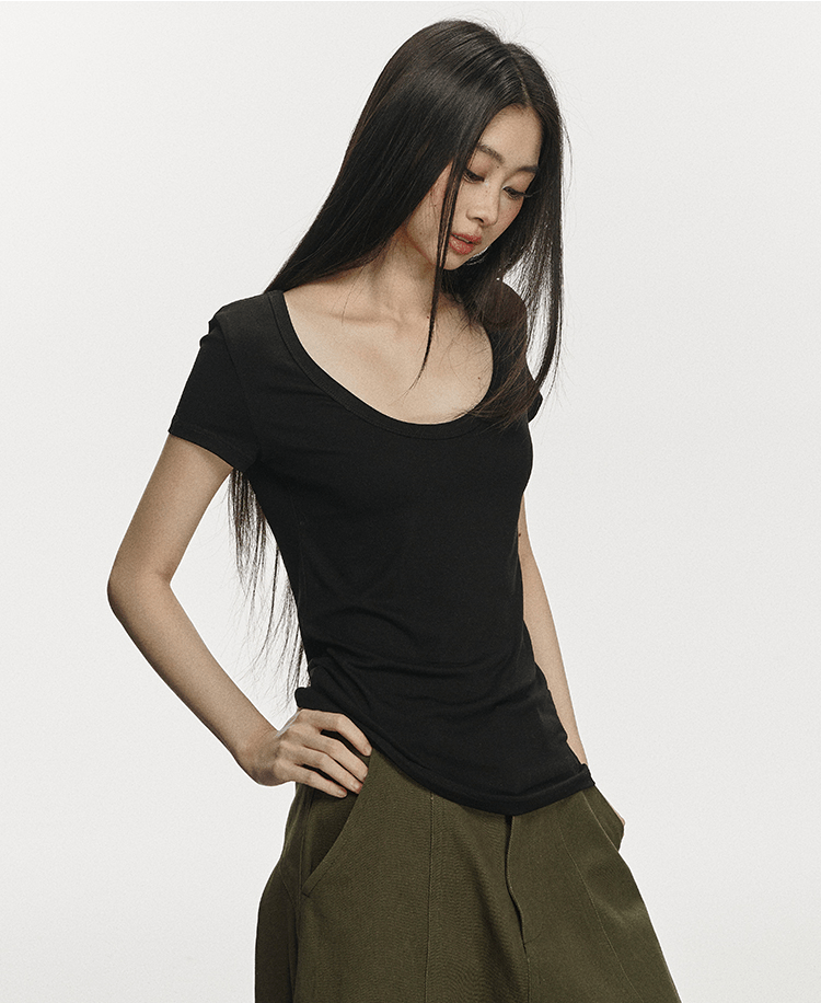 U - Neck Slim Fit Short Sleeve Tee - COPPING THREADS - Anna Aneae