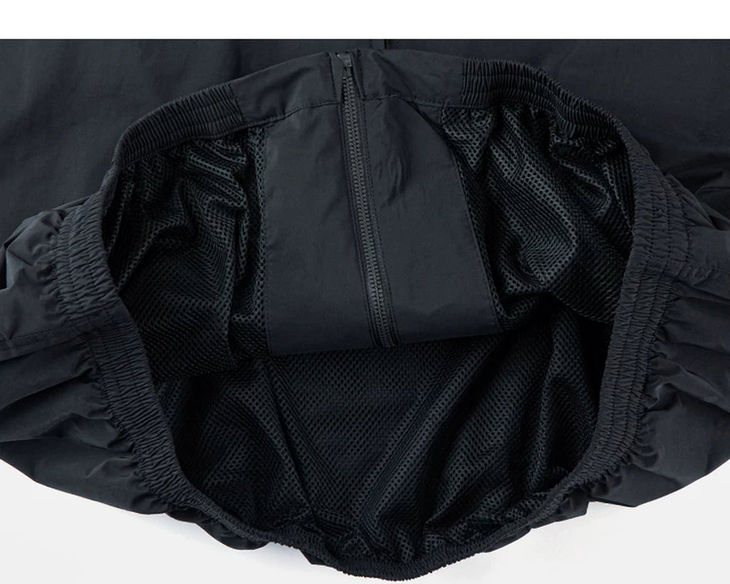IDLT zip jacket, black inner mesh lining.