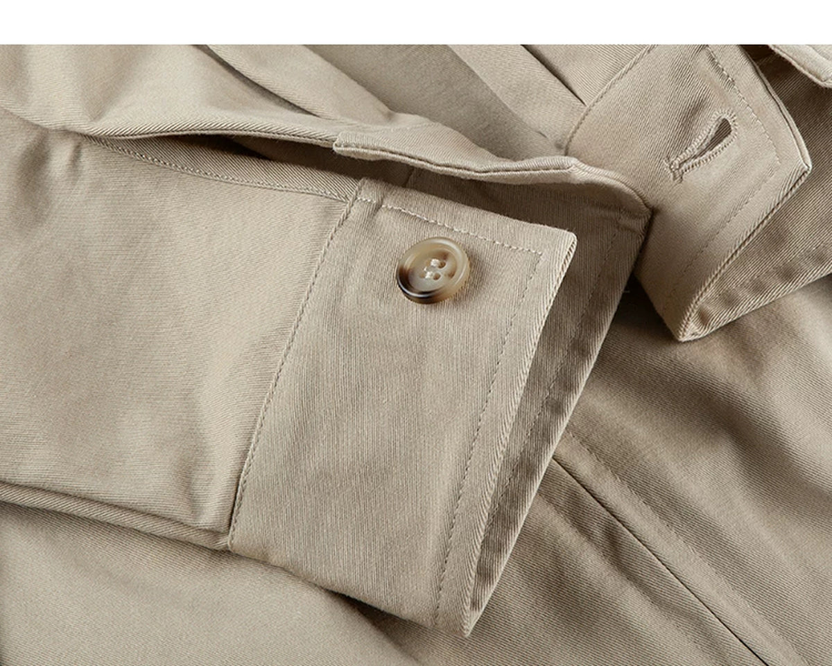 IDLT zip jacket, beige buttoned cuffs.