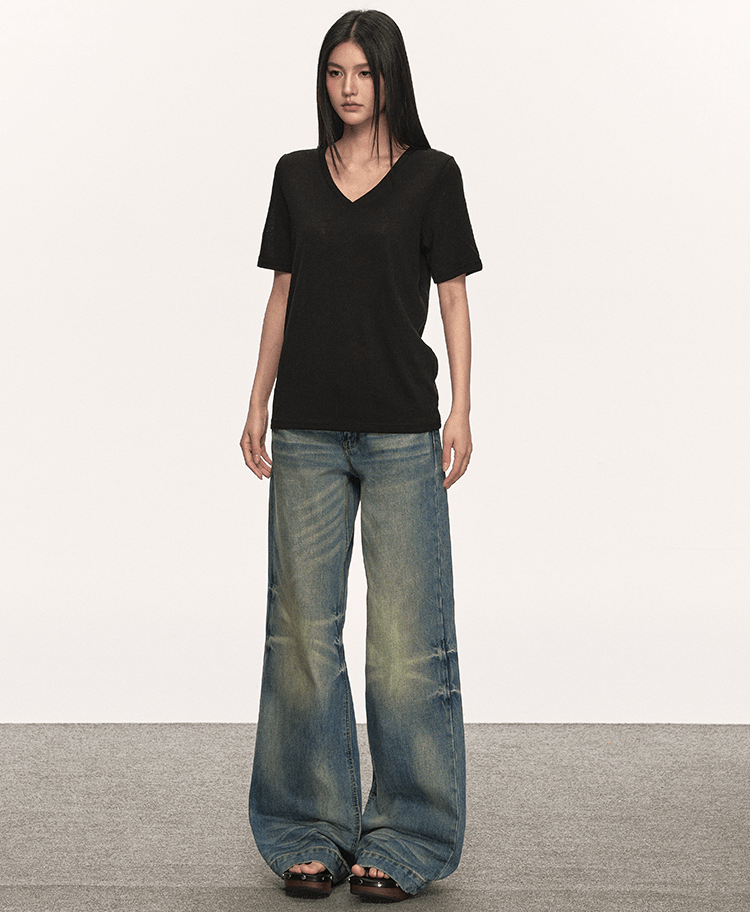 V - Neck Basic Tee - COPPING THREADS - Anna Aneae