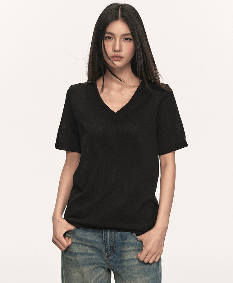 V - Neck Basic Tee - COPPING THREADS - Anna Aneae