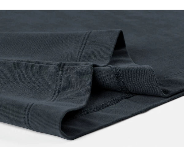 IDLT washed T-shirt, dark gray folded hem.