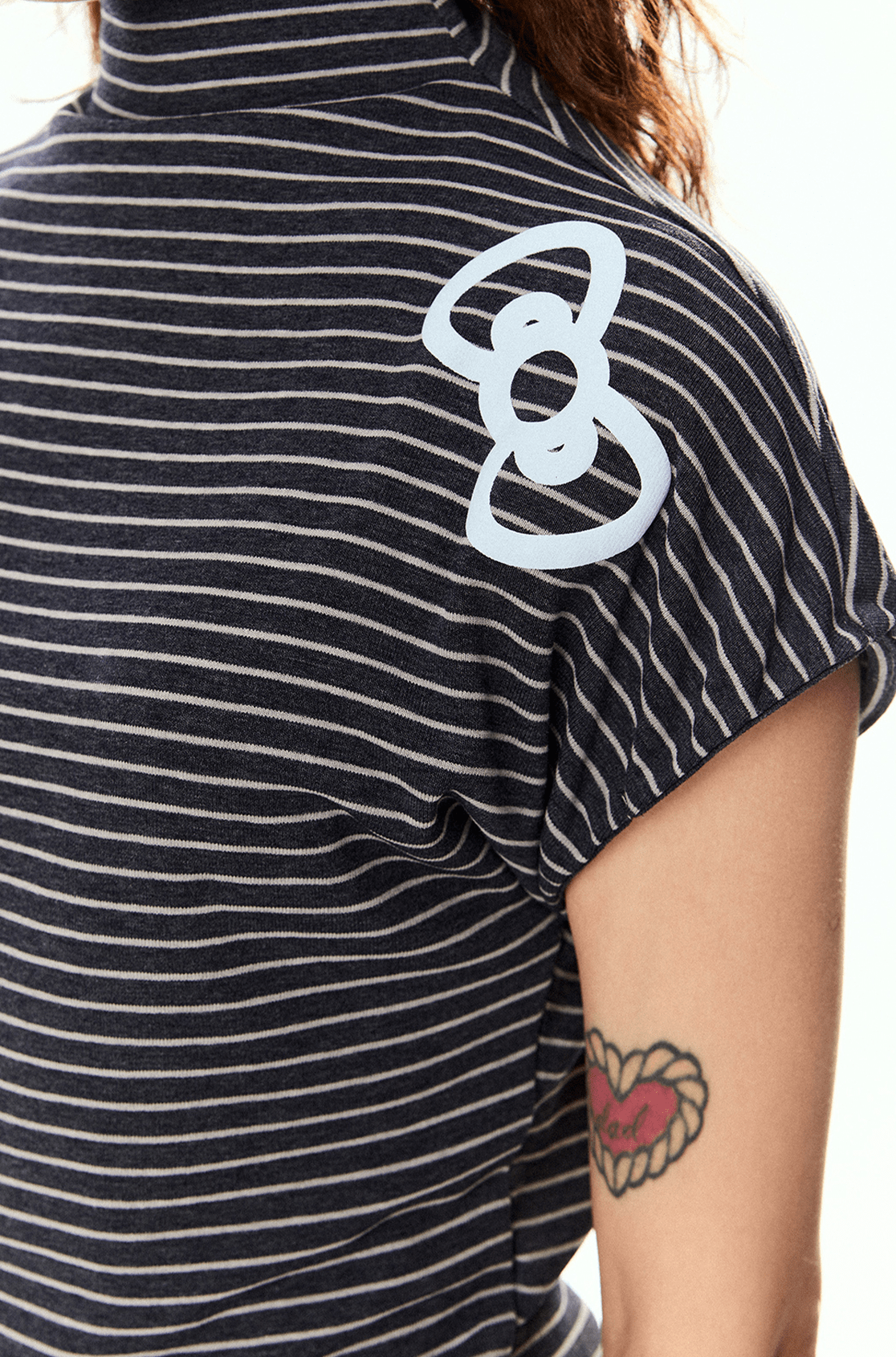 Vintage Bow Print Striped Fitted Tee - COPPING THREADS - CT Select