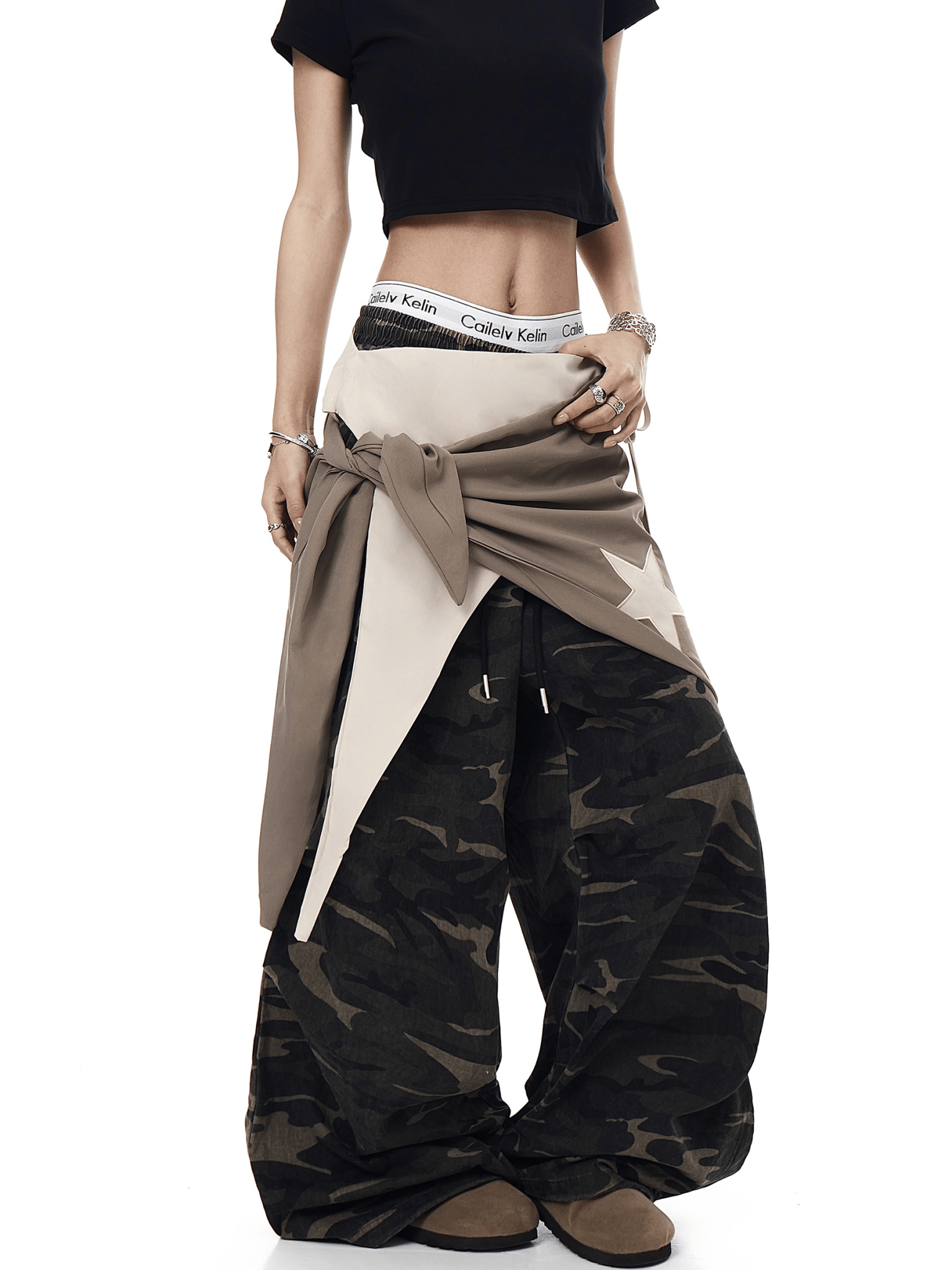 Vintage Faux-Layered Camo Wide-Leg Utility Pants Secondary image
