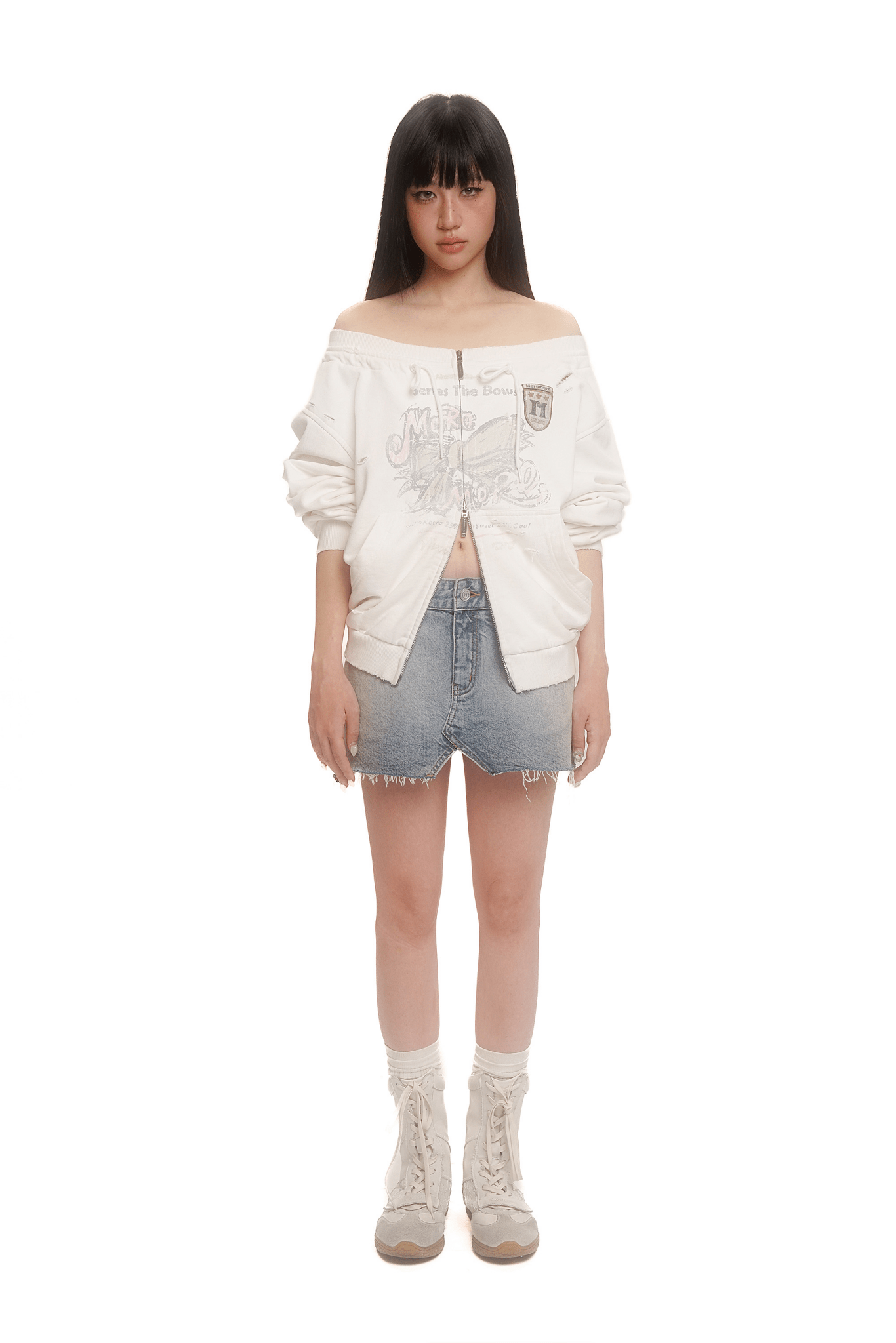 Vintage Hand - Painted Bow Badge Off - Shoulder Sweatshirt - COPPING THREADS - MOROMORO