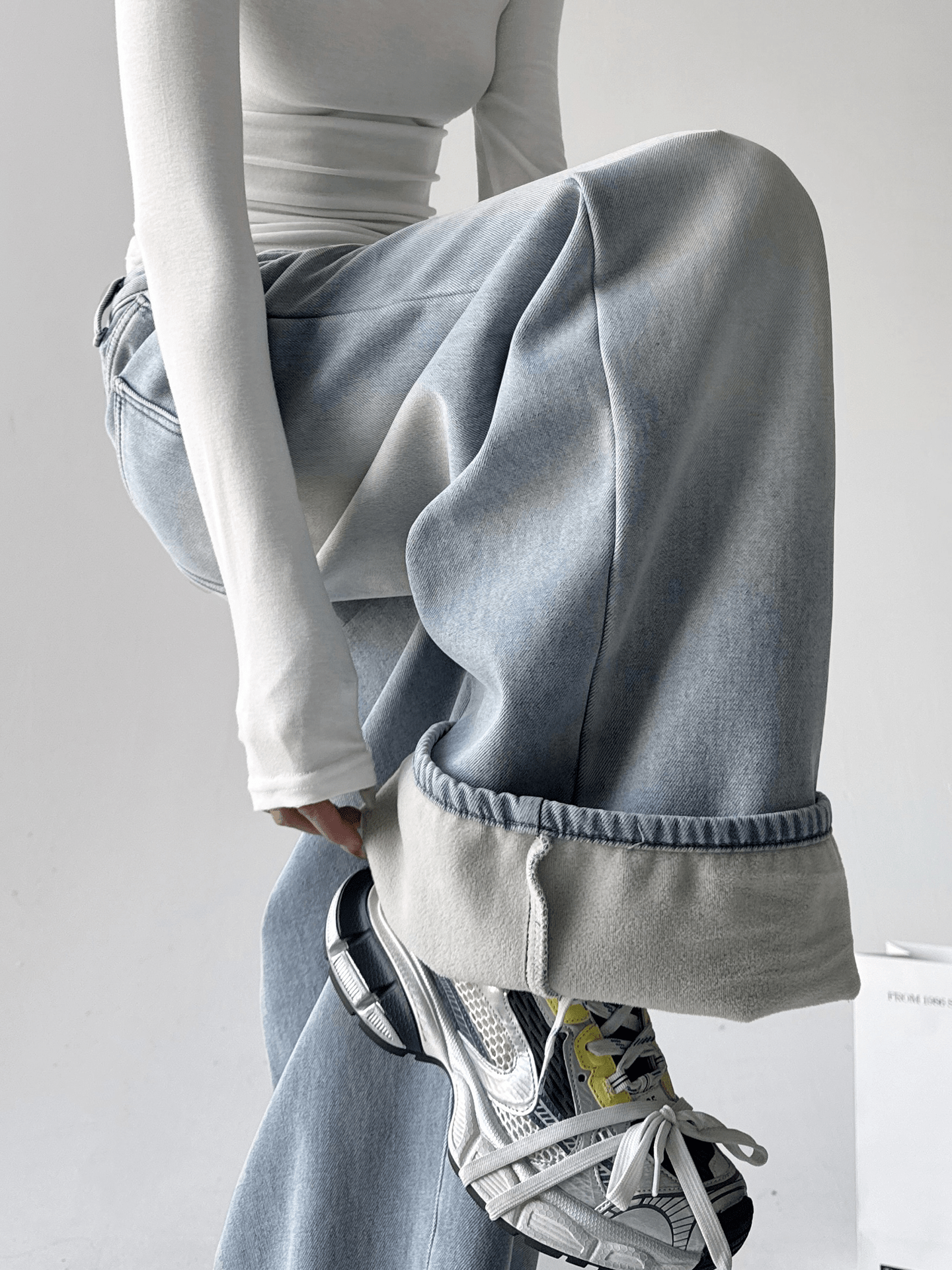 Vintage Light Wash Fleece - Lined Wide - Leg Jeans - COPPING THREADS - CT Select