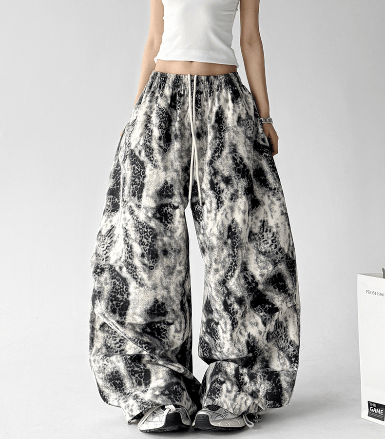 Vintage Snake Print Wide-Leg Pants - CT205 Secondary image