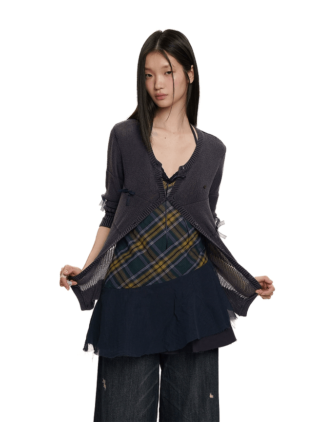 Vintage Textured V - Neck Cardigan - COPPING THREADS - MOROMORO Hover Image