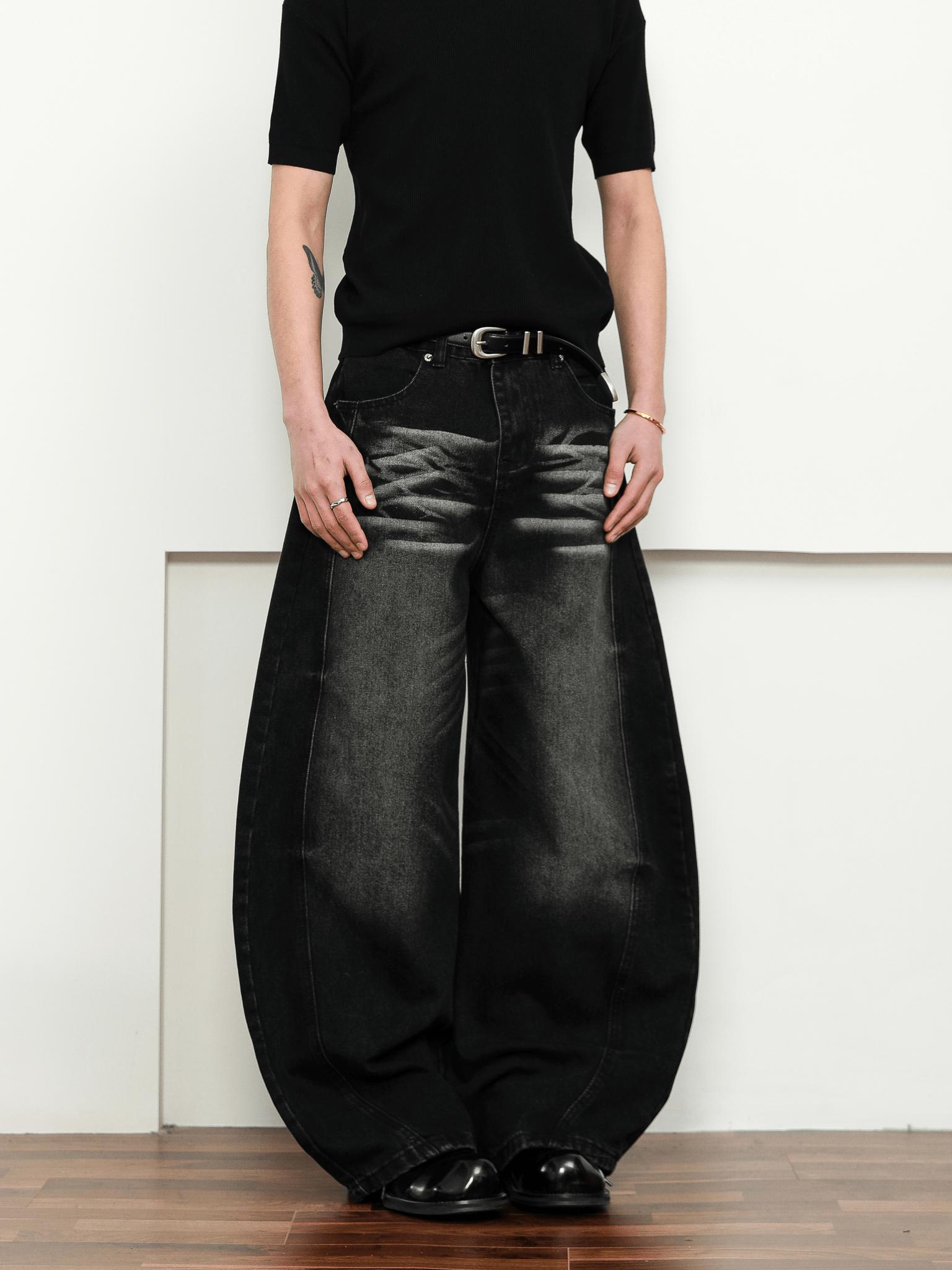 Vintage Wash Blade - Cut Wide - Leg Jeans - COPPING THREADS - CT Select