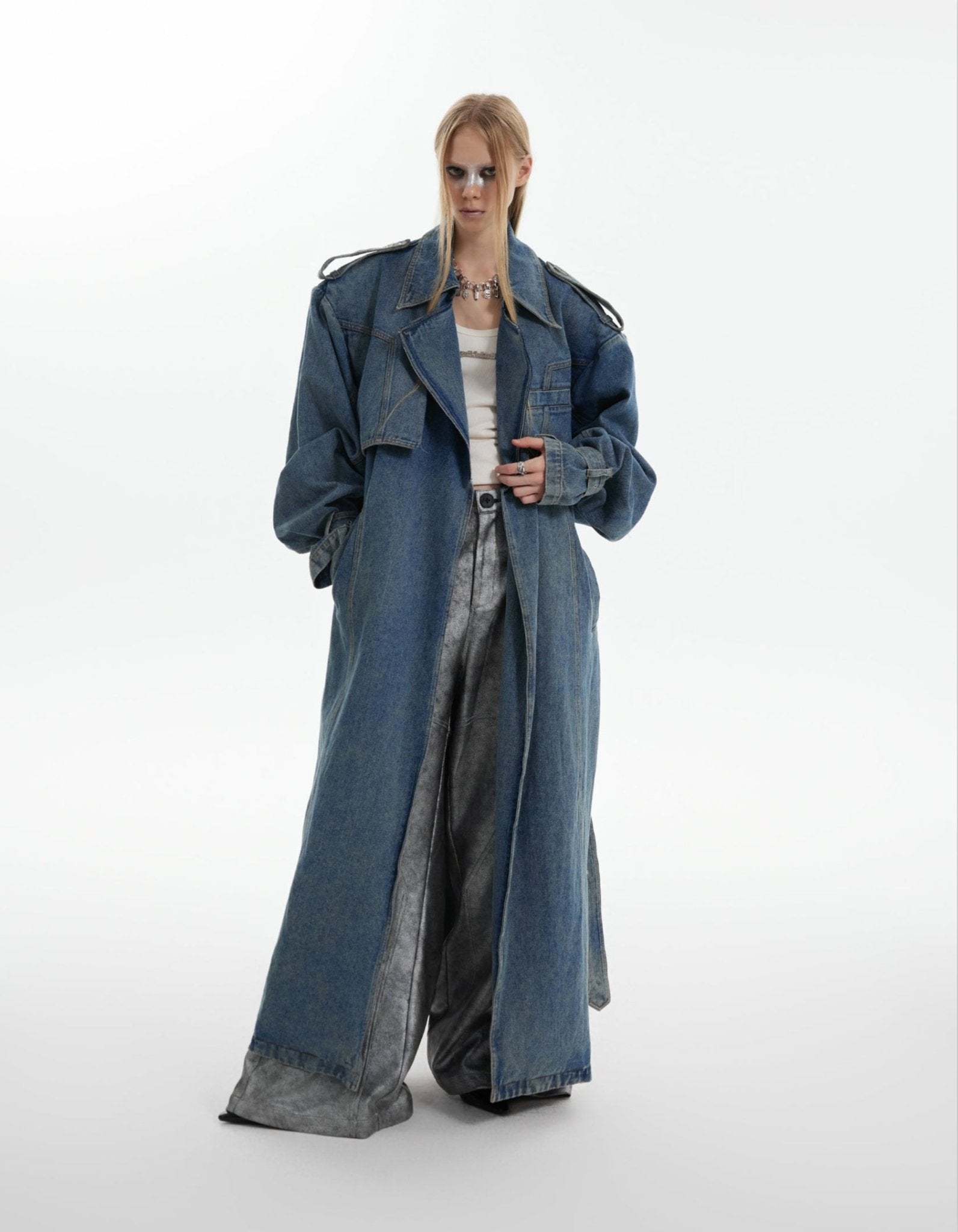 Vintage Washed Double-Breasted Denim Coat Secondary image