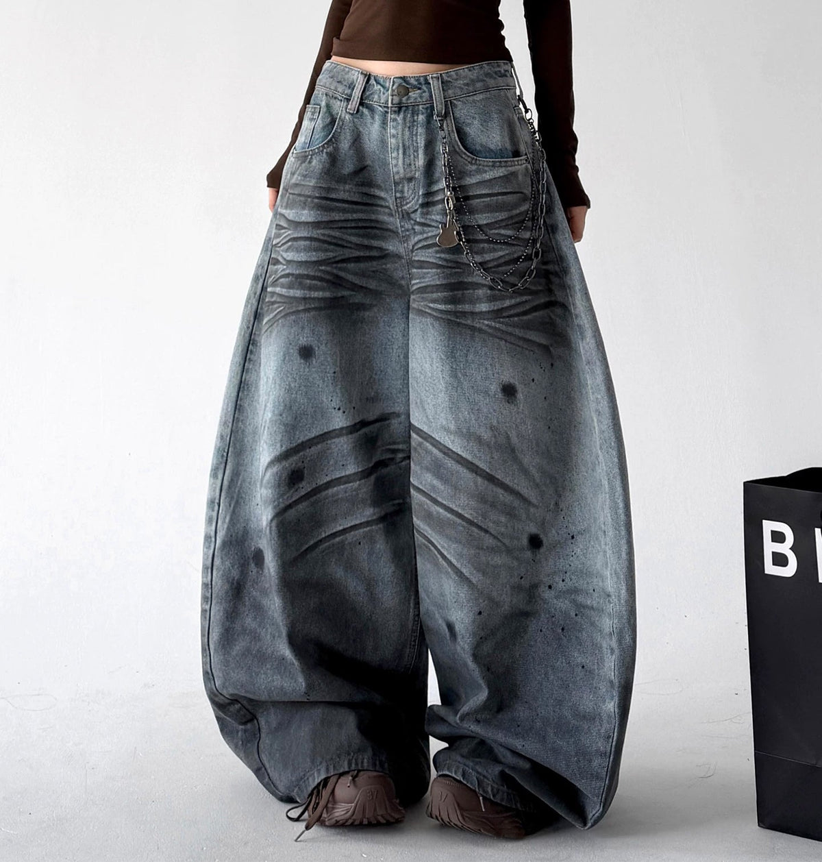 Washed Curved-Leg Jeans - COPPING THREADS - CT ORIGINALS Main image
