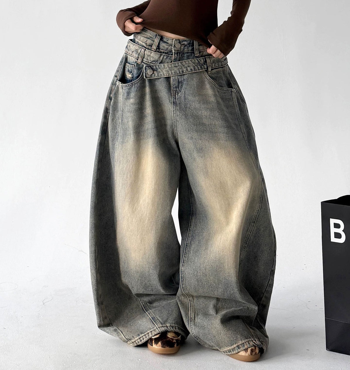 Washed Curved-Leg Wide-Leg Jeans - COPPING THREADS - CT ORIGINALS Main image