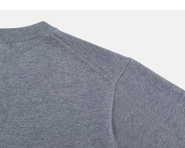 IDLT short sleeve knit top, gray back shoulder seam.