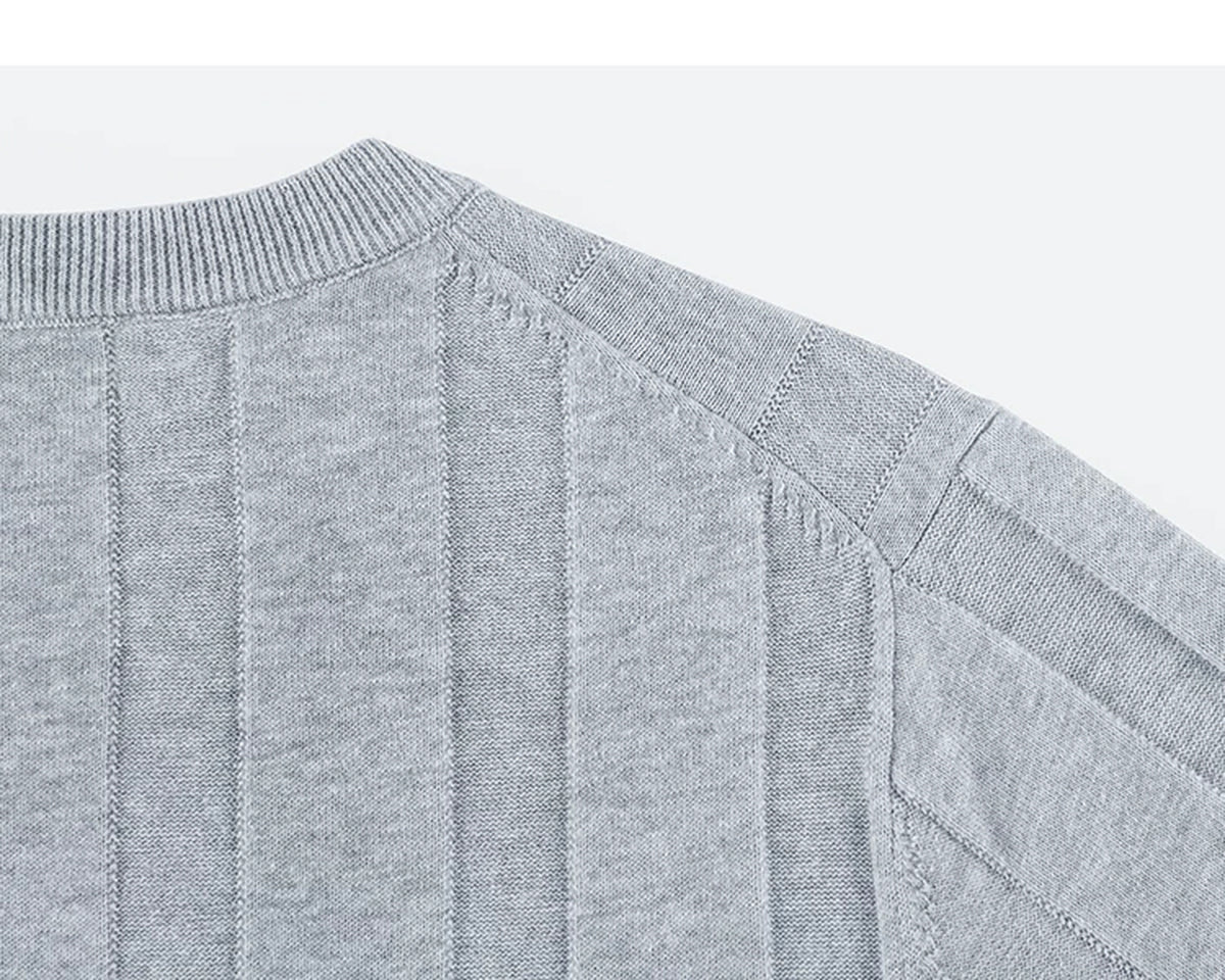 IDLT ribbed short sleeve sweater, gray back shoulder seam.