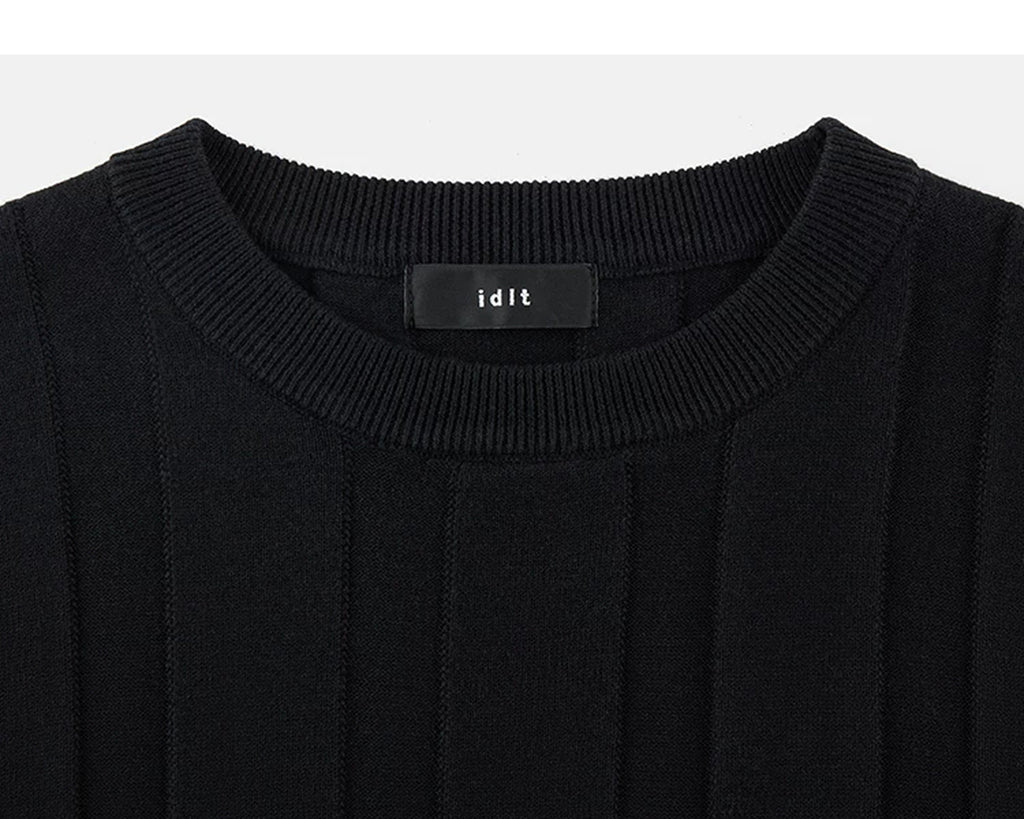 IDLT ribbed short sleeve sweater, black crewneck.