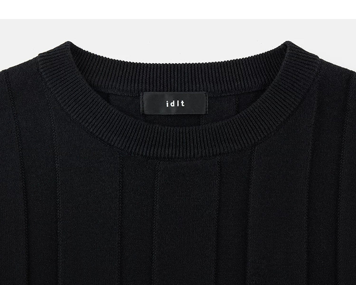 IDLT ribbed short sleeve sweater, black crewneck.