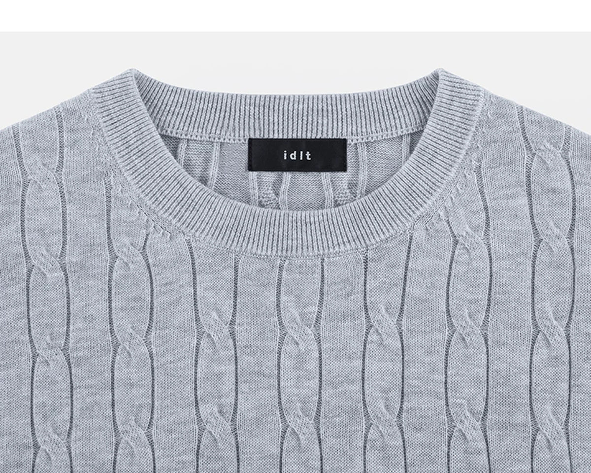 IDLT cable knit short sleeve sweater, gray crewneck.
