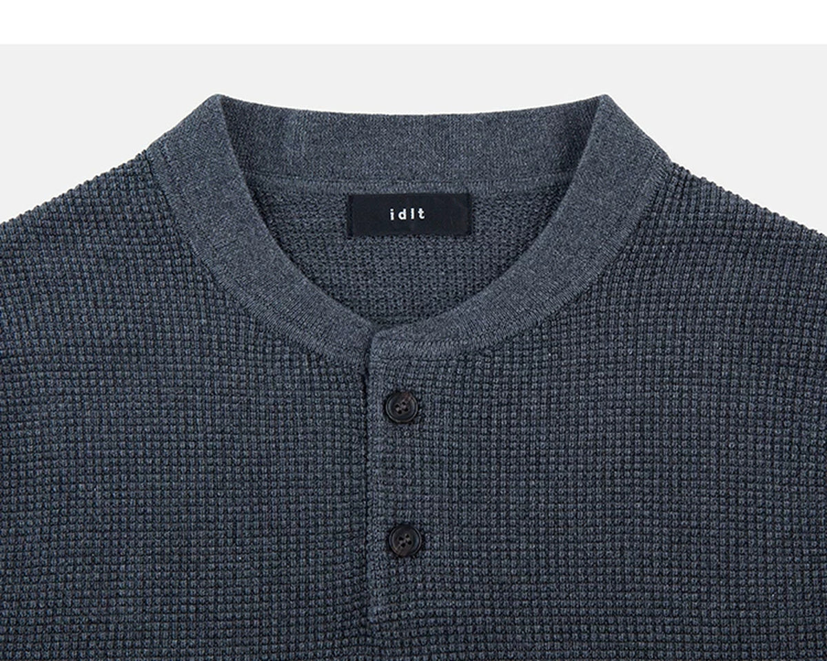IDLT textured short sleeve henley, blue gray neckline.