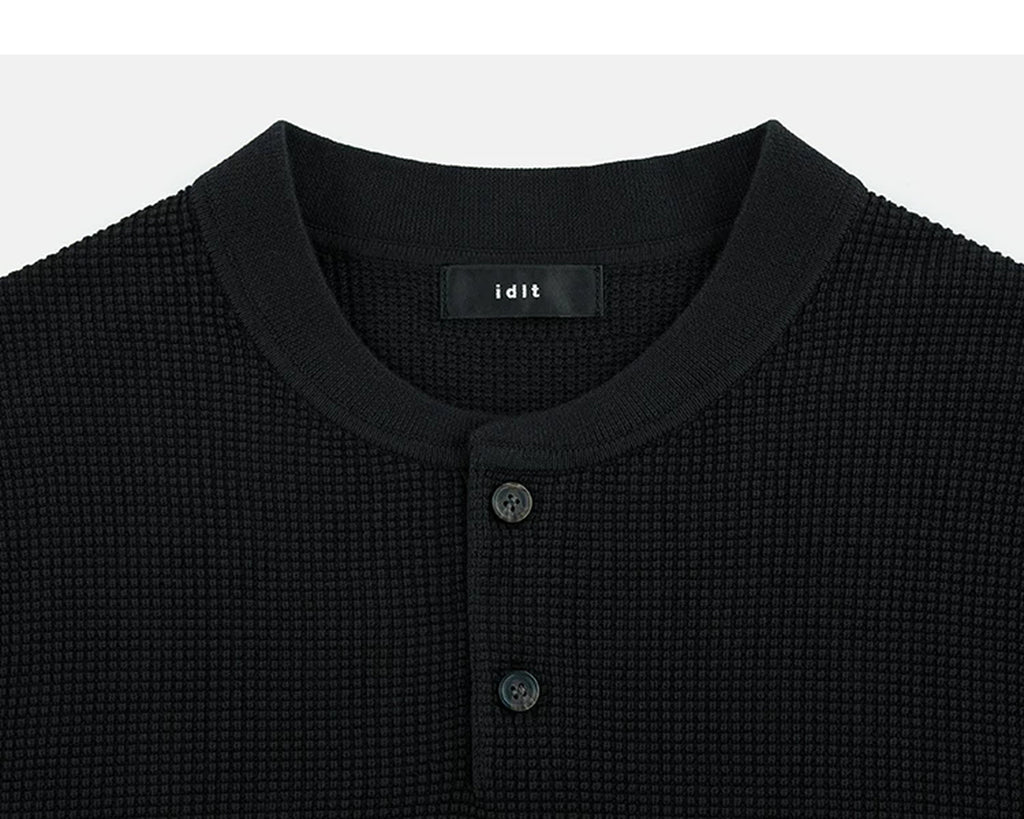 IDLT textured short sleeve henley, black neckline.
