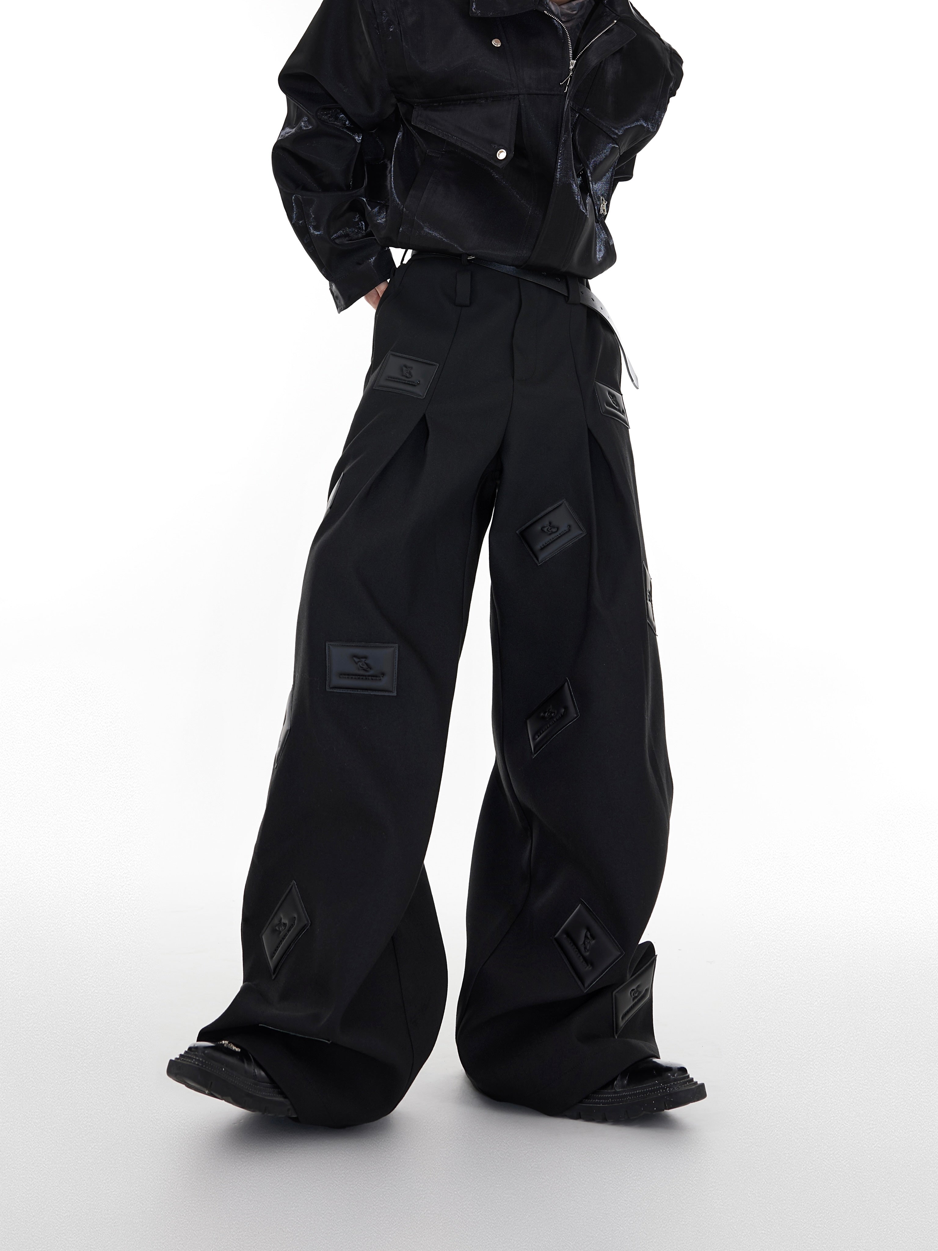 ArguE CulturE Label Graphic Drape Suit Pants