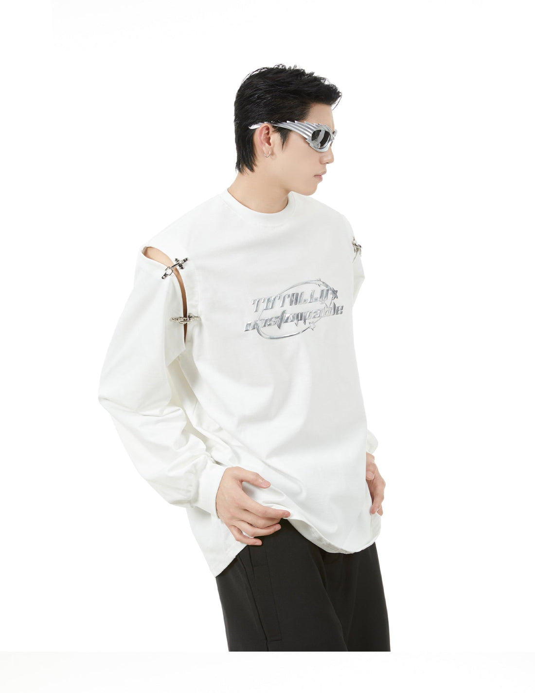 Split Airplane Buckle Long Sleeve Tee