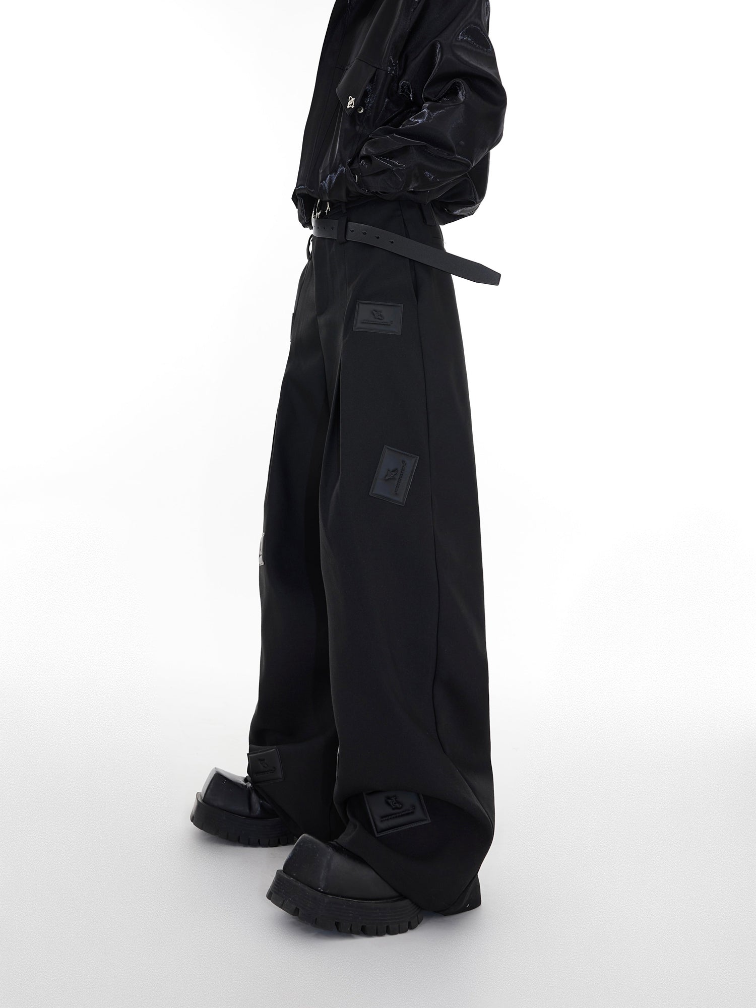 ArguE CulturE Label Graphic Drape Suit Pants