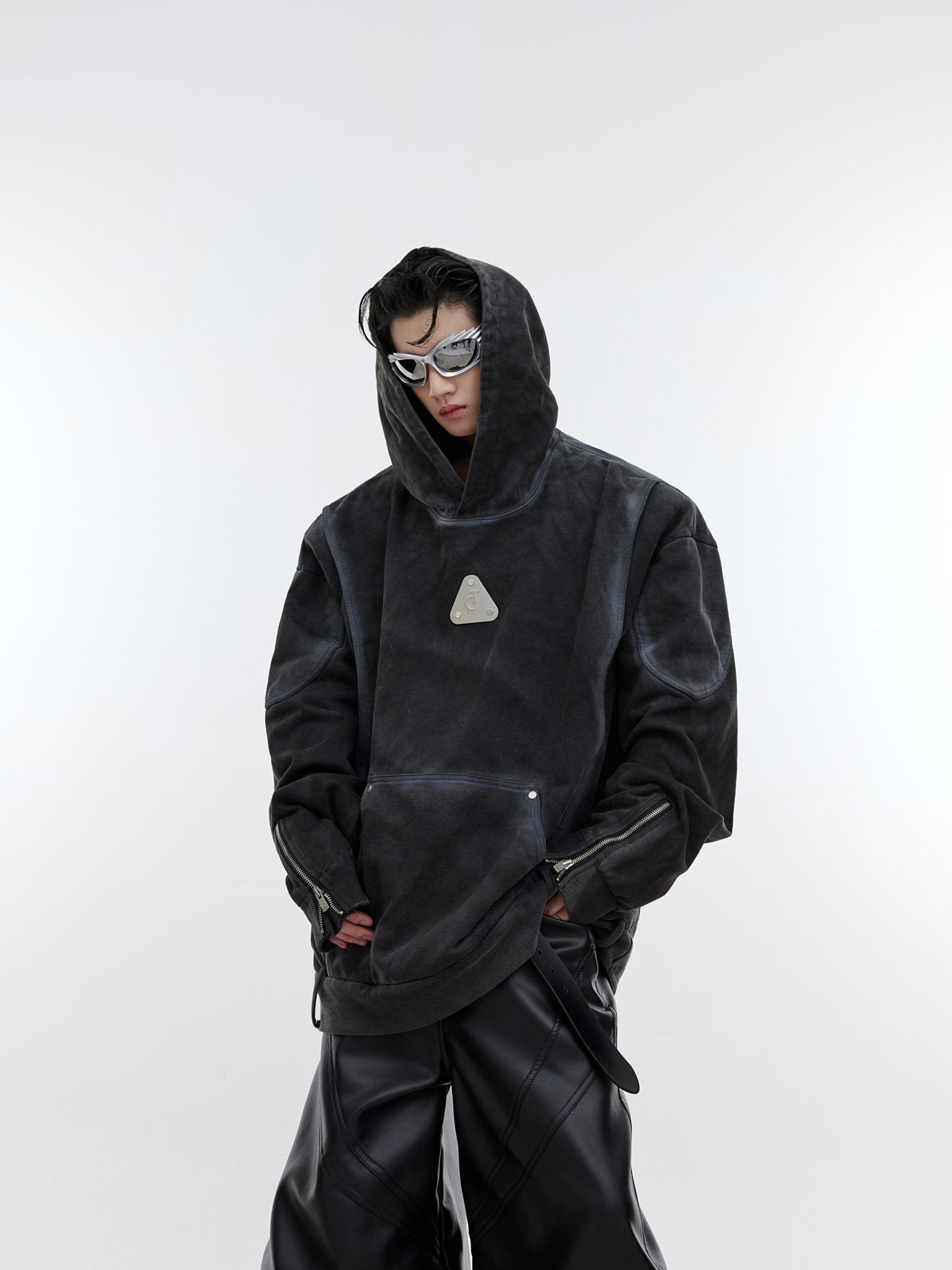 ArguE CulturE – Verwaschener und besprühter Distressed-Hoodie Zweitbild