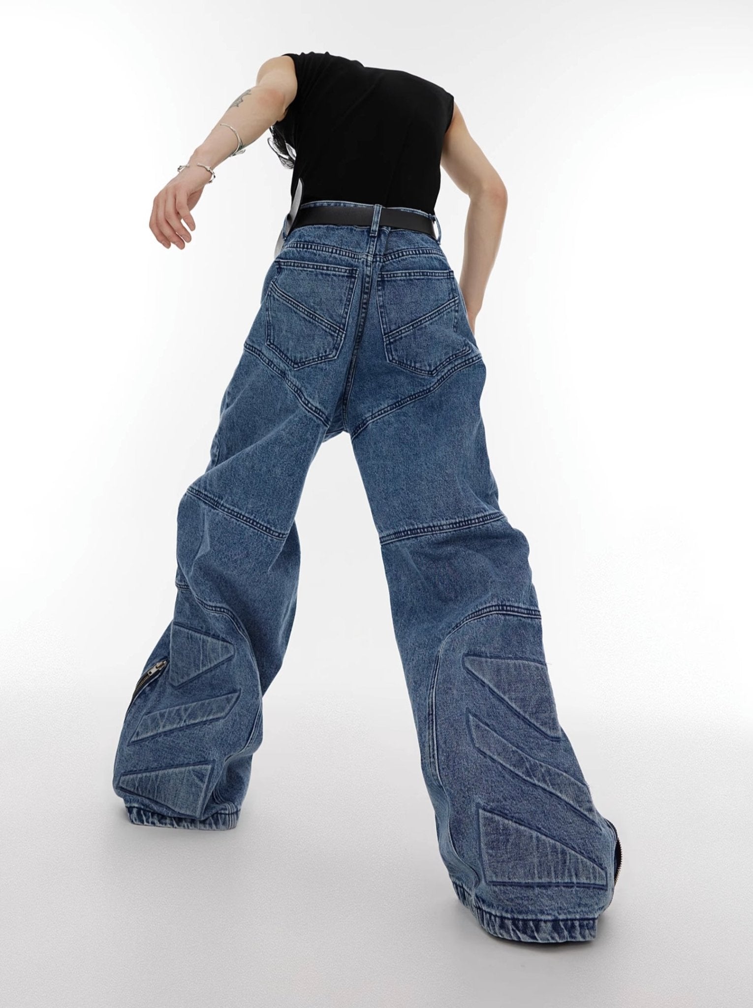 ArguE Culture Washed Crinkle Denim  Zweitbild