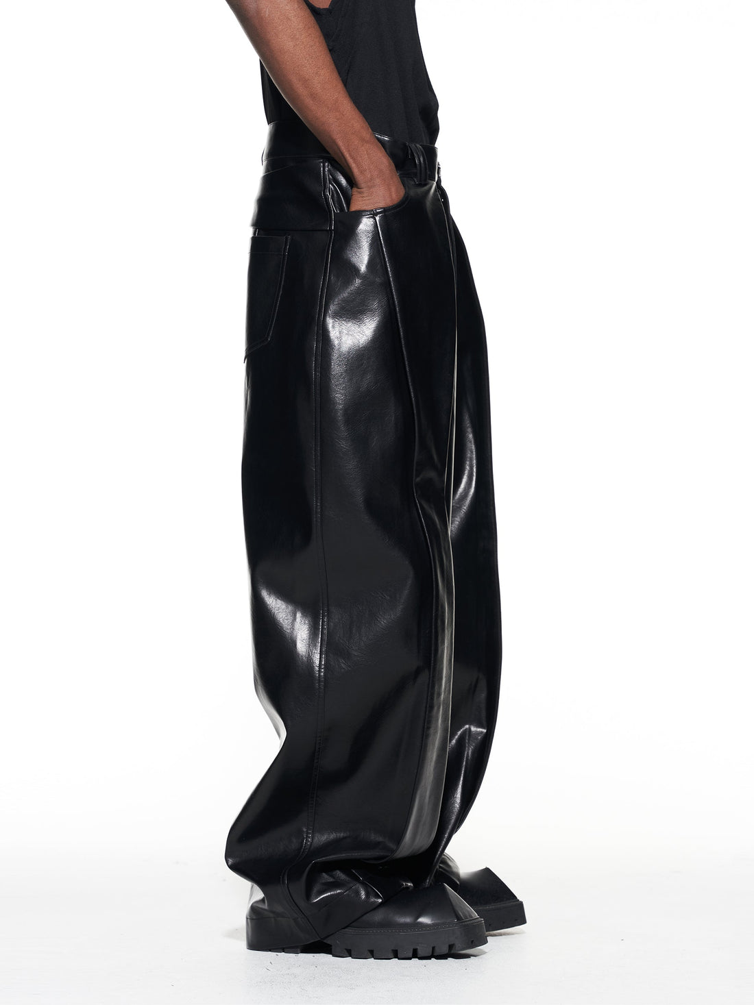 Pleated Straight Leg Leather Pants