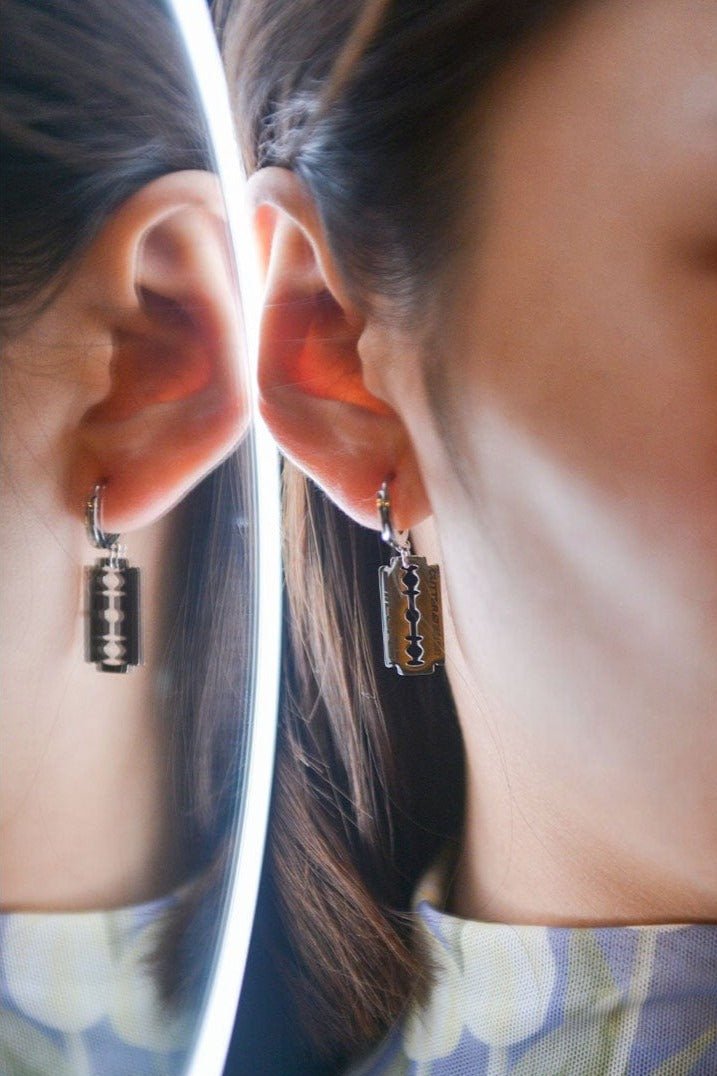 LURS Shaving Blade Earring Secondary image